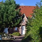 Ahndole-hollken *