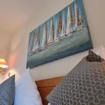 Ahndole-hollken Apartmán