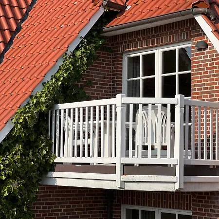 Ahndole-hollken * Sankt Peter-Ording