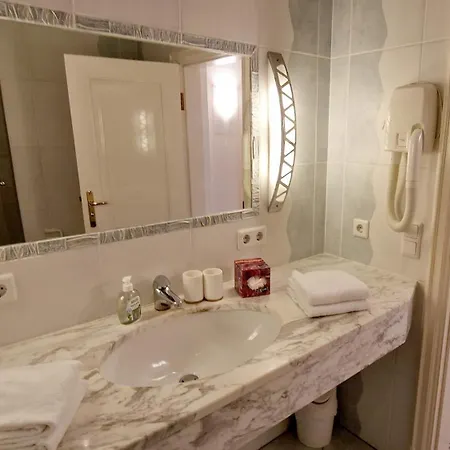 Ahndole-hollken Apartament