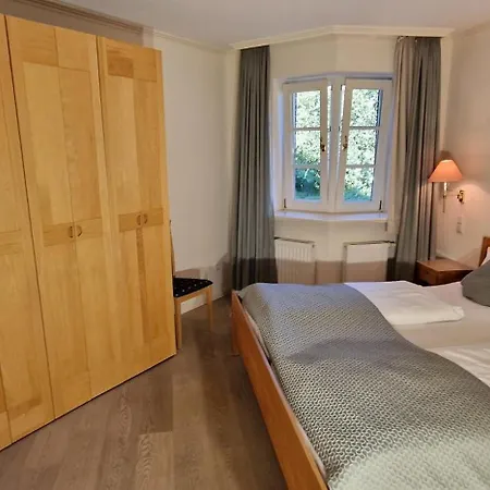 Ahndole-hollken Apartment